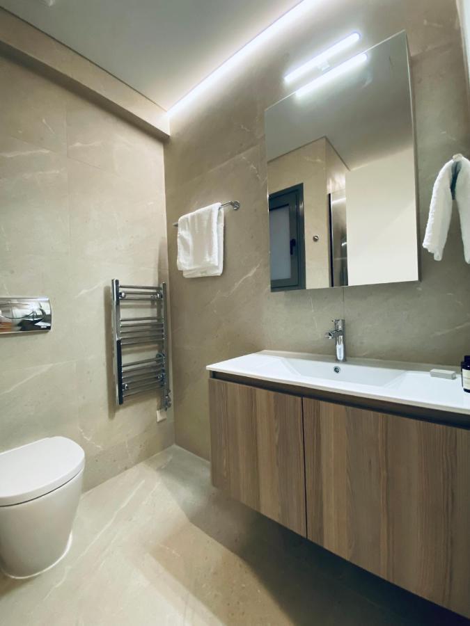 Athens Riviera 2-Bed Apt & Pool Access #Unoblu Exterior foto